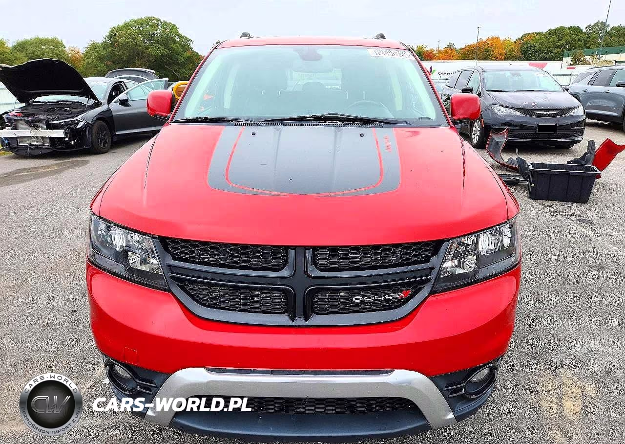 2020 Dodge Journey Crossroad VIN:3C4PDCGB2LT193433 - 5