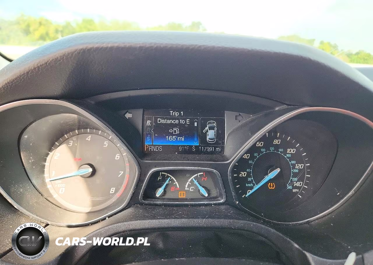 2013 Ford Focus Titanium VIN:1FADP3J24DL383692 - 9