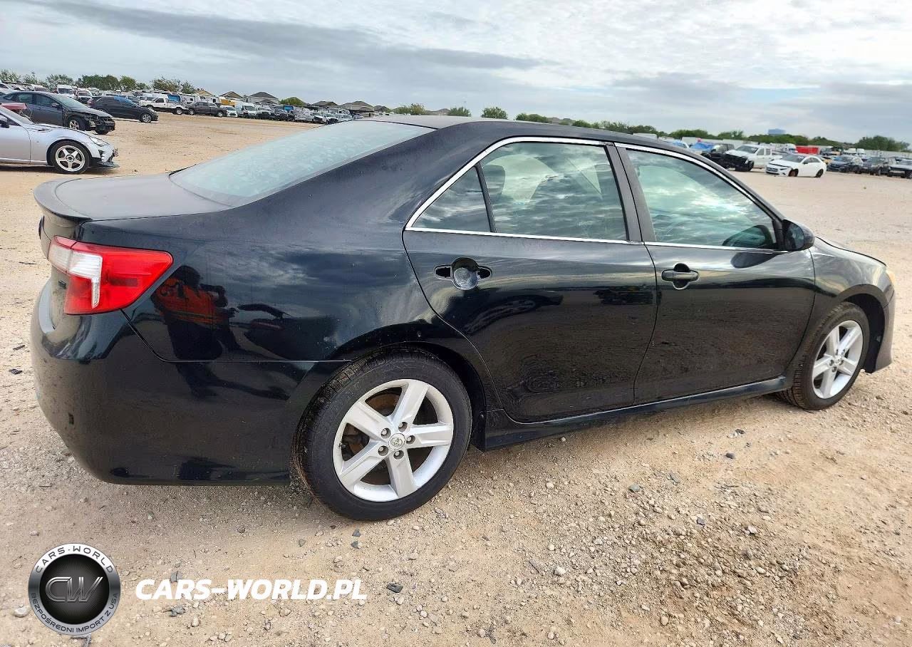 2012 Toyota Camry Se VIN:4T1BF1FK5CU067787 - 3