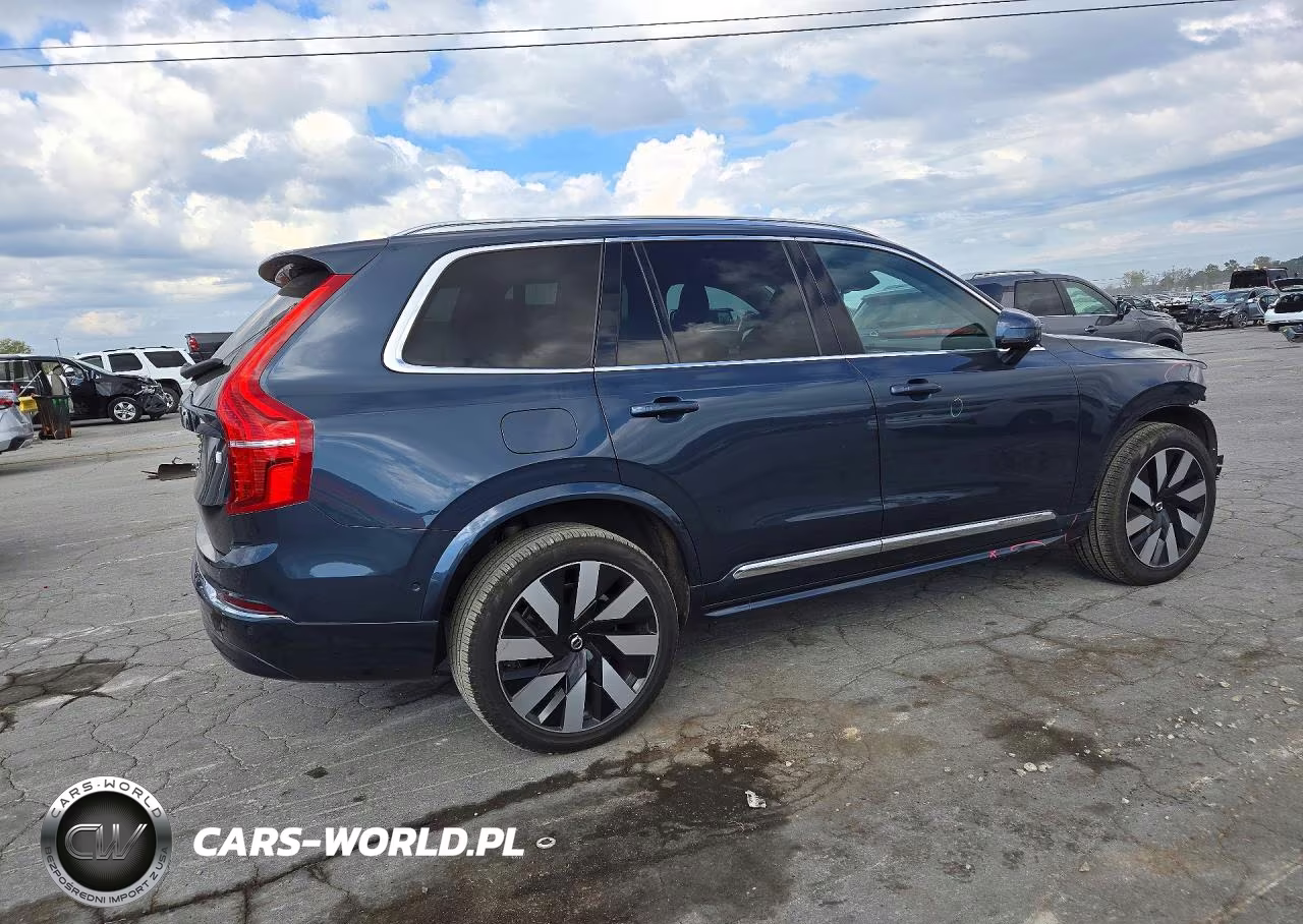 2023 Volvo Xc90 Ultimate VIN:YV4H600A1P1928931 - 3