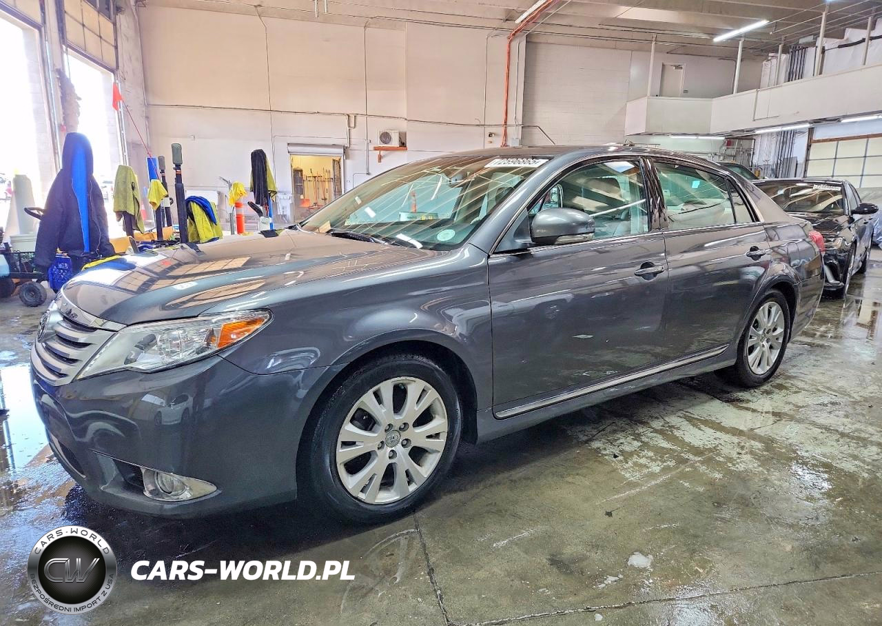 2011 Toyota Avalon Base