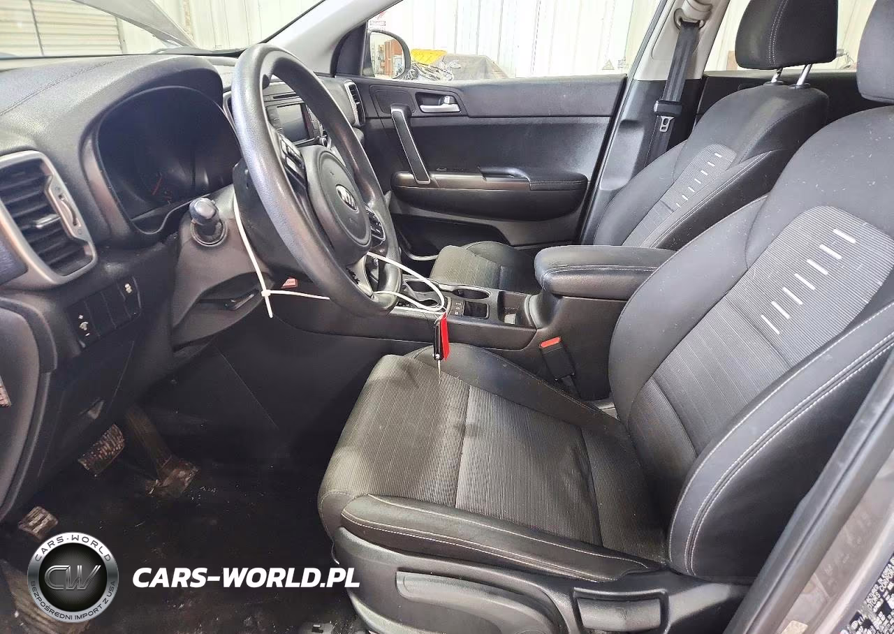 2018 Kia Sportage Lx VIN:KNDPMCAC3J7394650 - 7