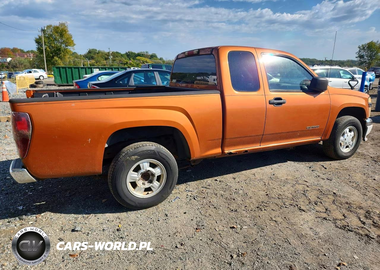 2004 Chevrolet Colorado VIN:1GCCS196X48103681 - 3