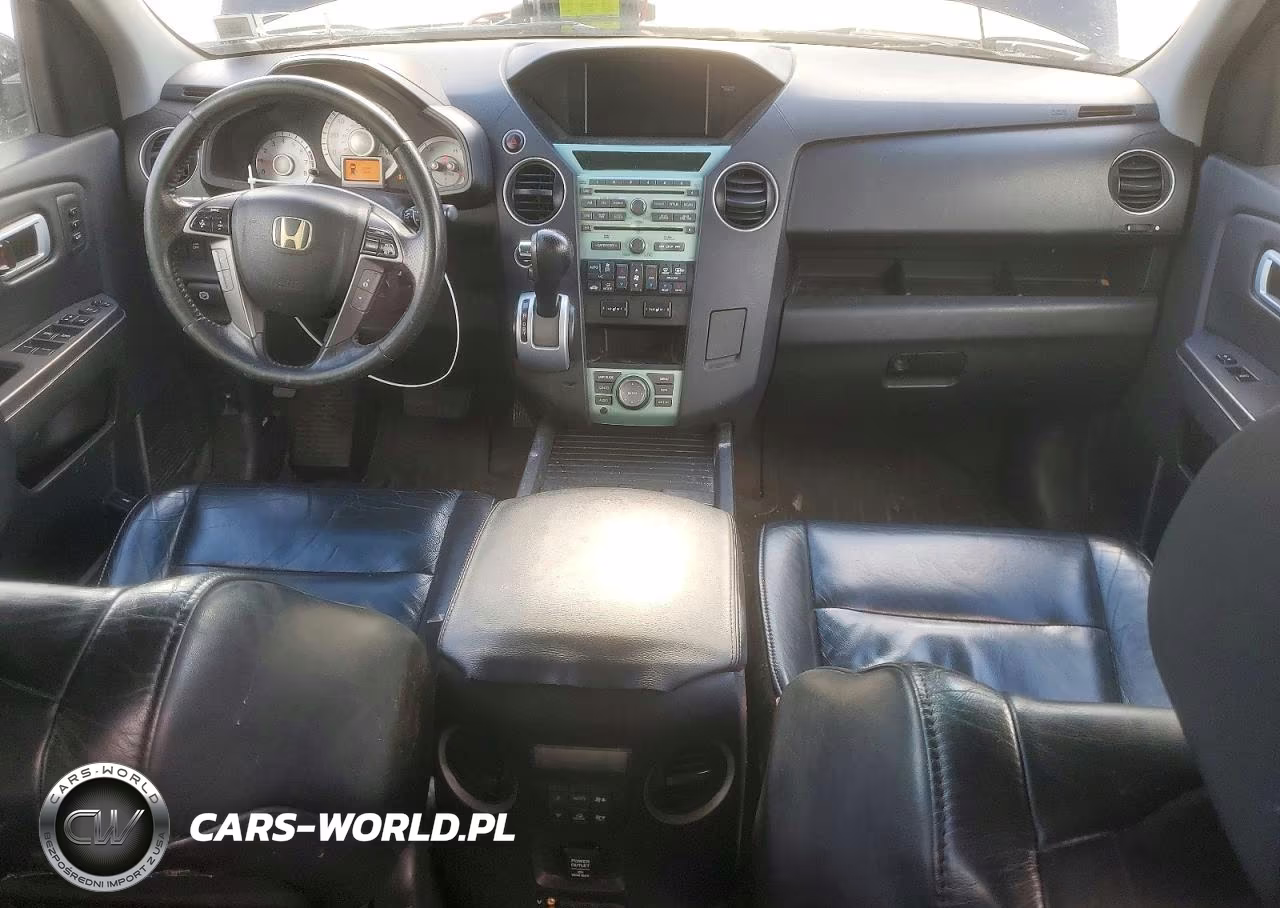2011 Honda Pilot Touring VIN:5FNYF4H92BB033842 - 8
