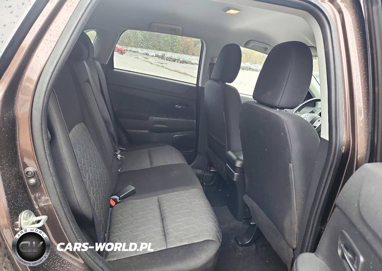 2021 Mitsubishi Outlander Sport Es VIN:JA4ARUAU7MU007040 - 11