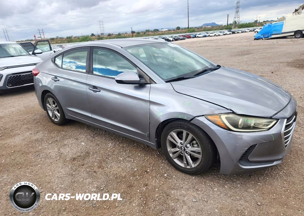 2018 Hyundai Elantra Sel VIN:KMHD84LF6JU585657 - 4