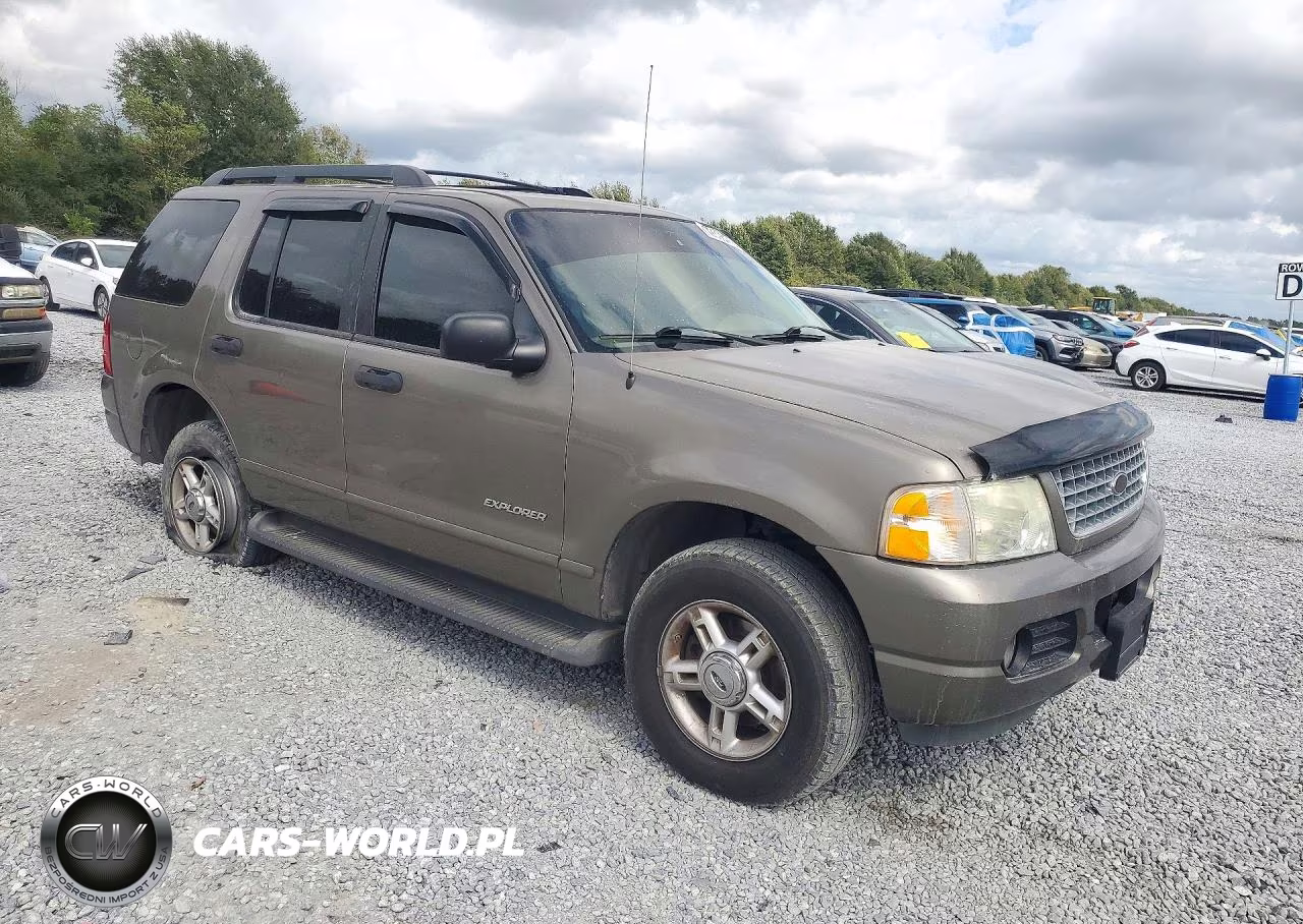 2005 Ford Explorer Xlt VIN:1FMZU63K55UA55437 - 4