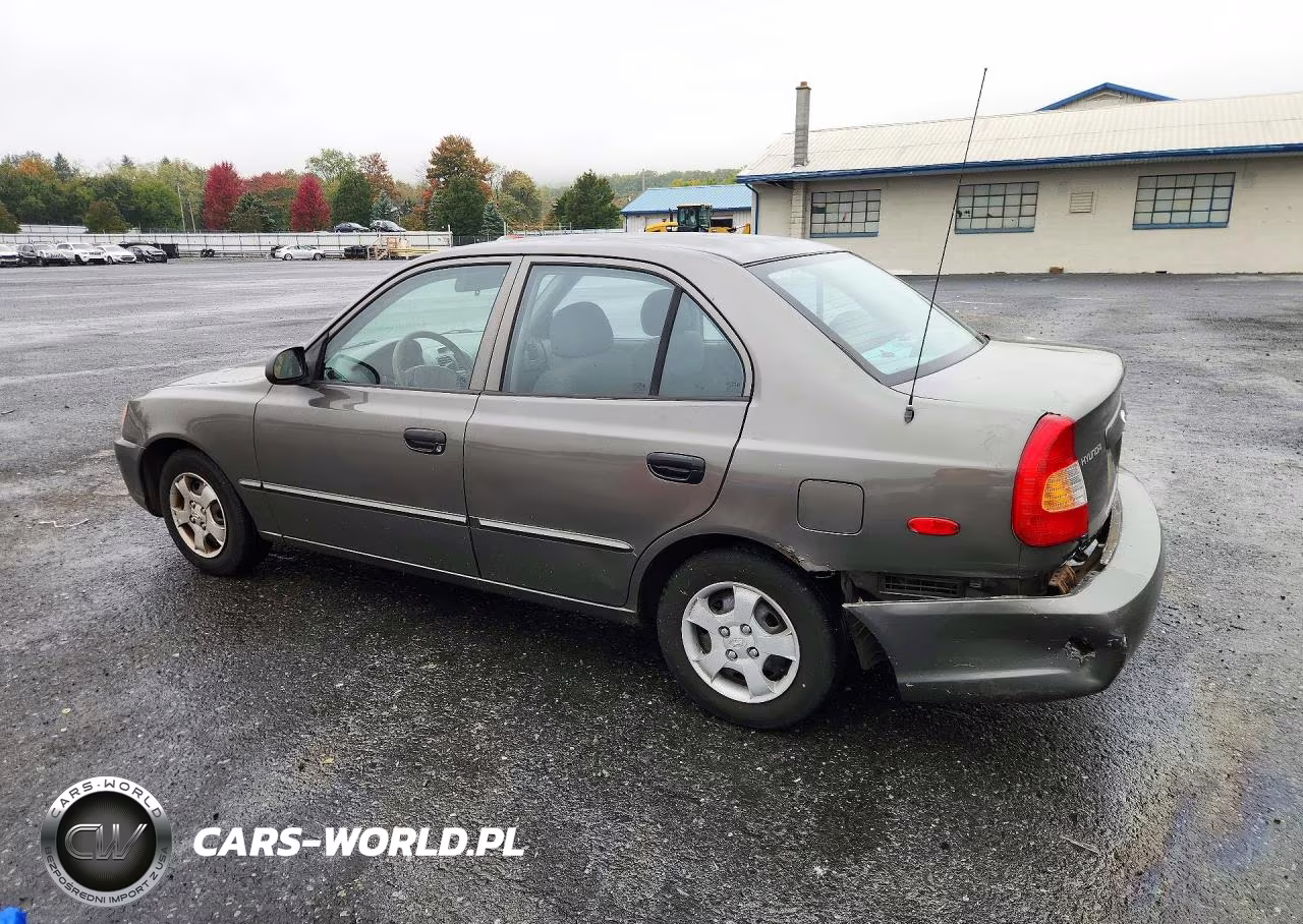 2002 Hyundai Accent Gl VIN:KMHCG45C02U282277 - 2