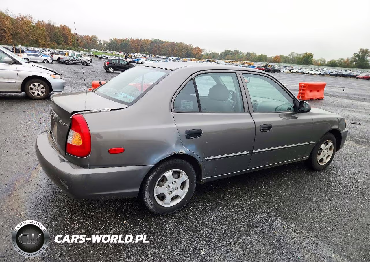 2002 Hyundai Accent Gl VIN:KMHCG45C02U282277 - 3