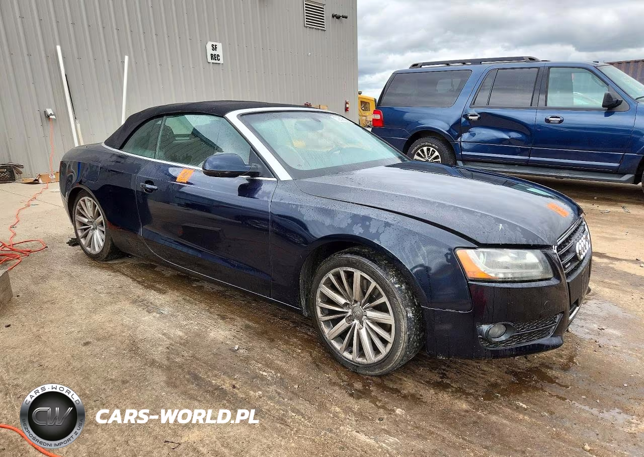 2010 Audi A5 Premium Plus VIN:WAULFAFH1AN020192 - 4