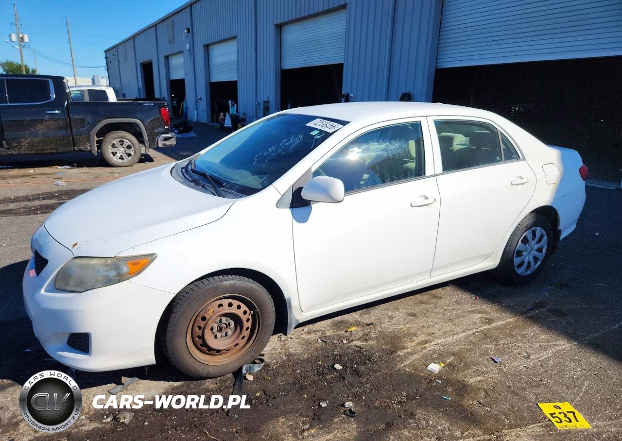 2010 Toyota Corolla Le – zdjęcie 1 z 12