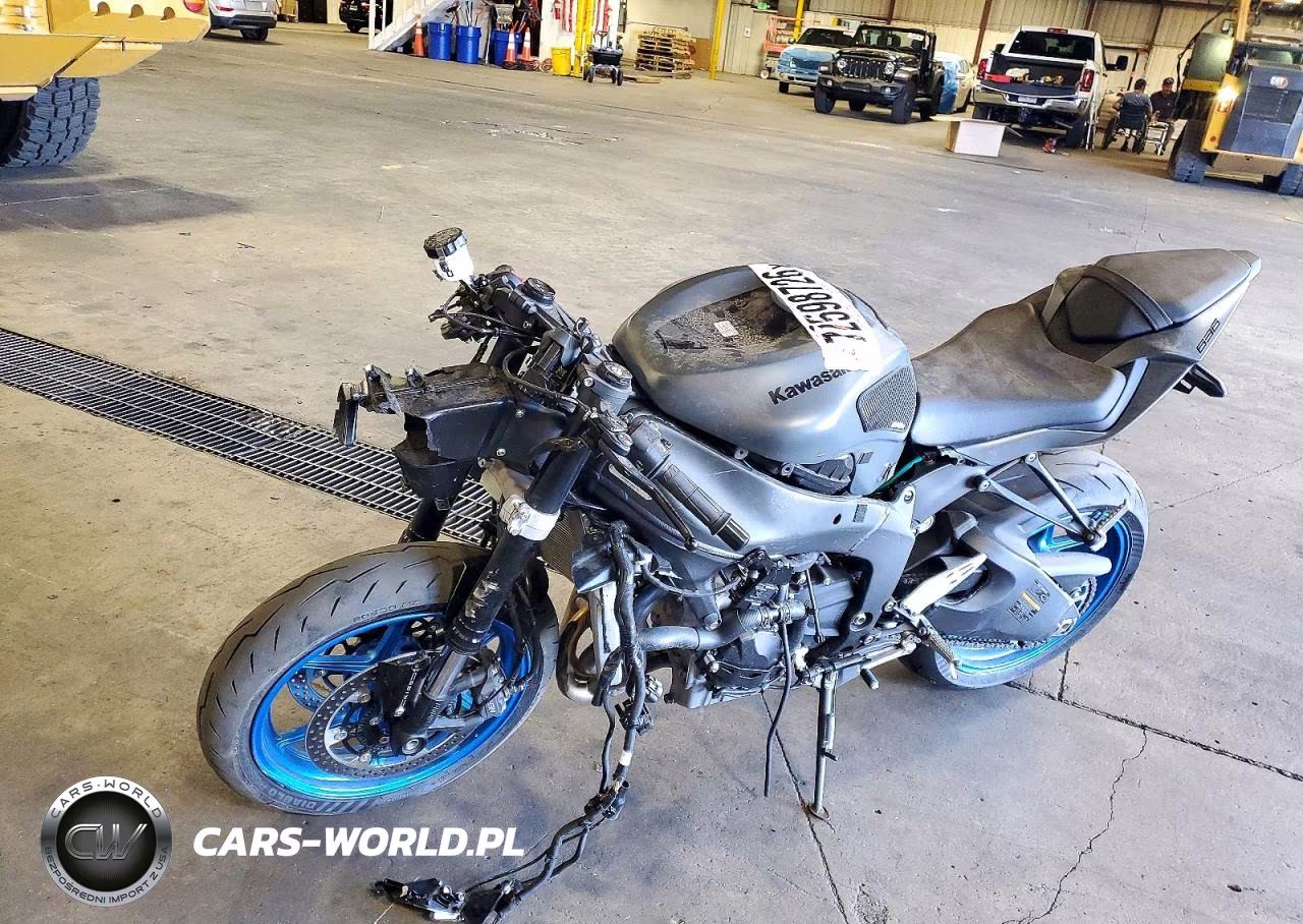 2026 Kawasaki Zx636 K VIN:JKBZXJJ13TA047138 - 3