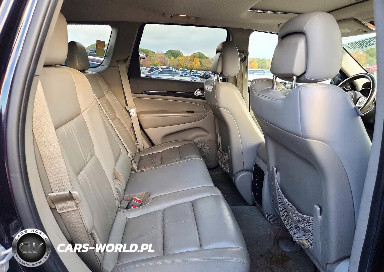 2011 Jeep Grand Cherokee Laredo VIN:1J4RR4GG0BC647887 - 10