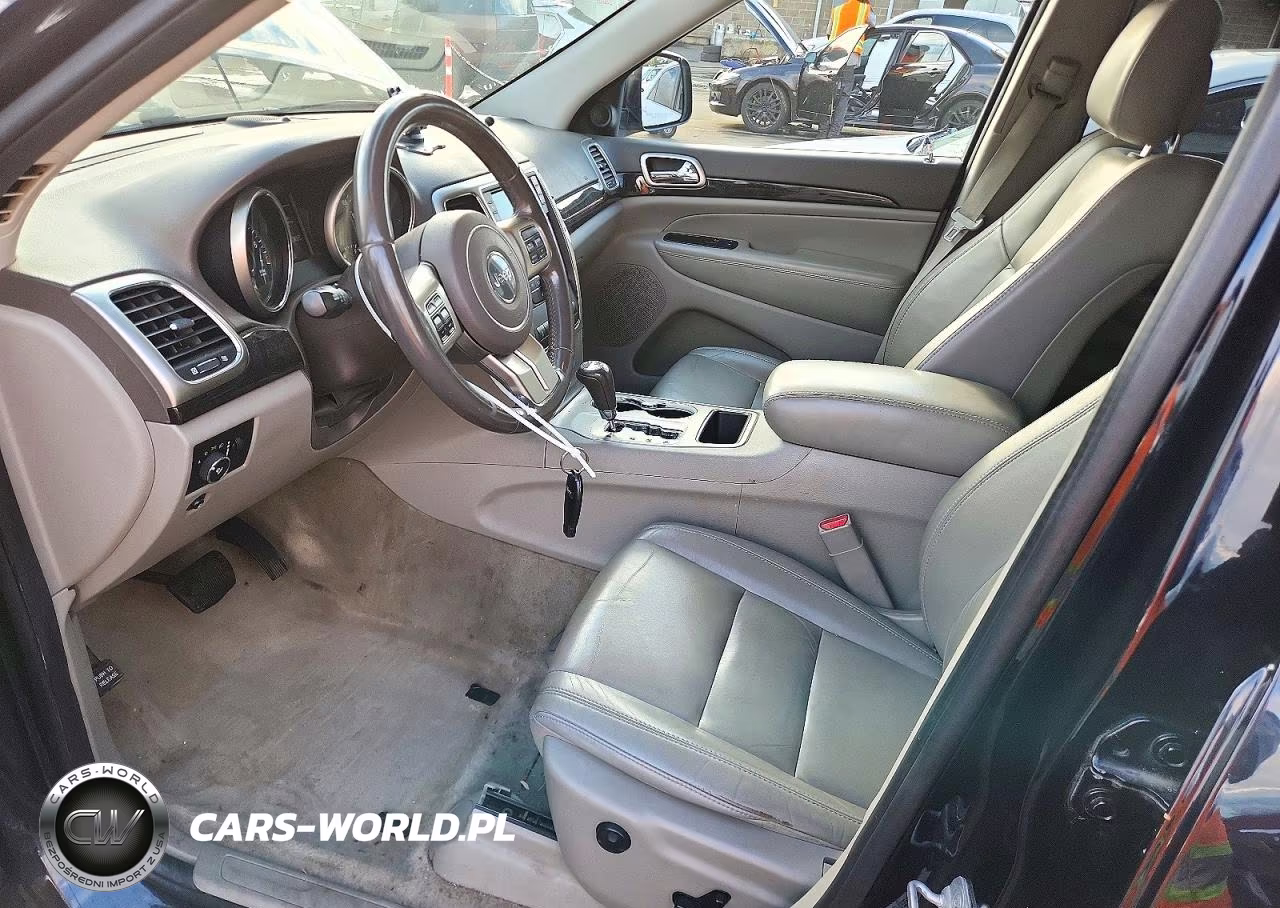 2011 Jeep Grand Cherokee Laredo VIN:1J4RR4GG0BC647887 - 7