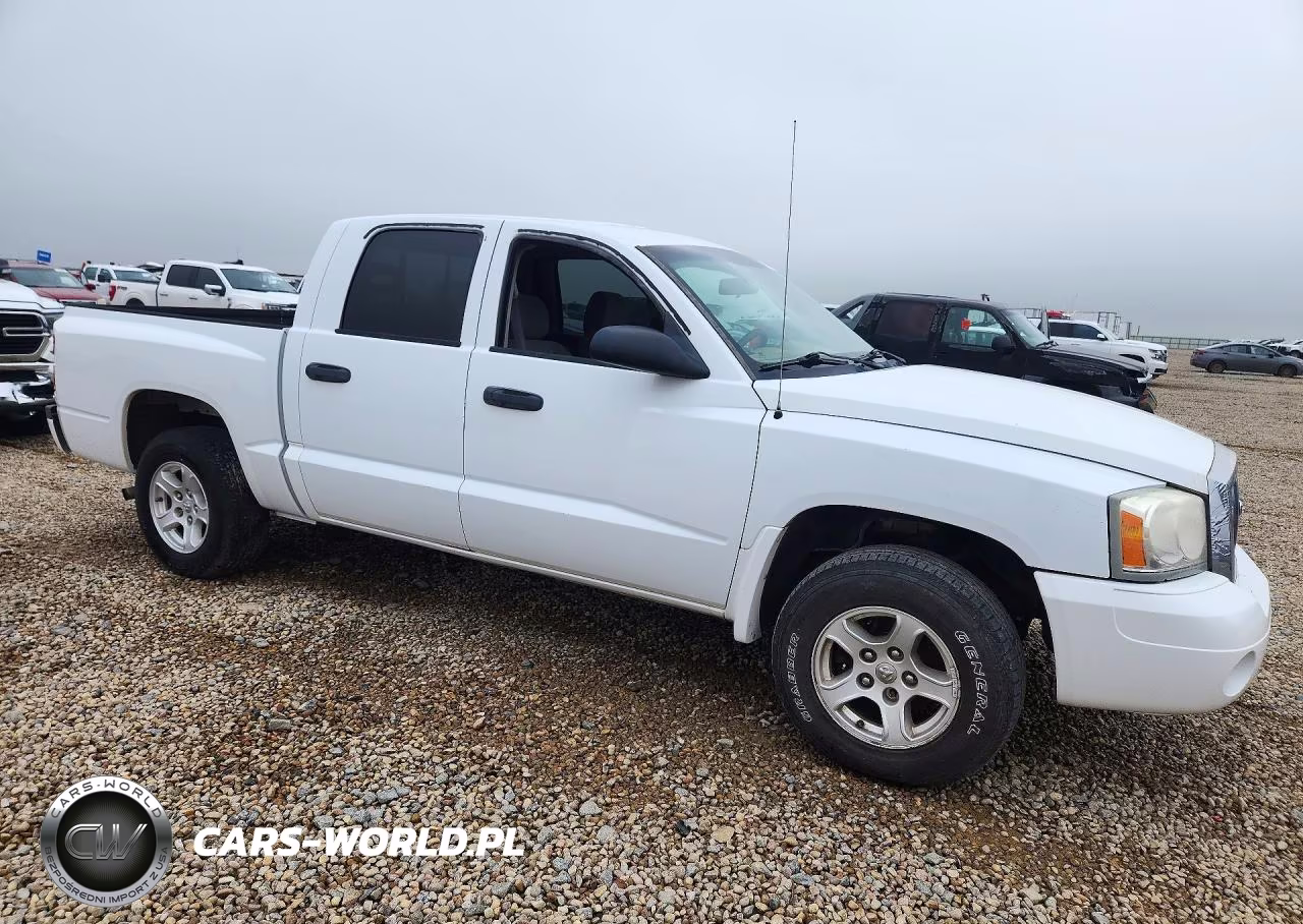 2007 Dodge Dakota Quad Slt VIN:1D7HE48K97S120823 - 4