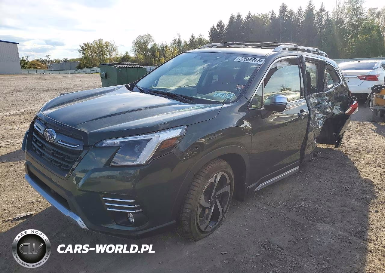 2023 Subaru Forester Touring