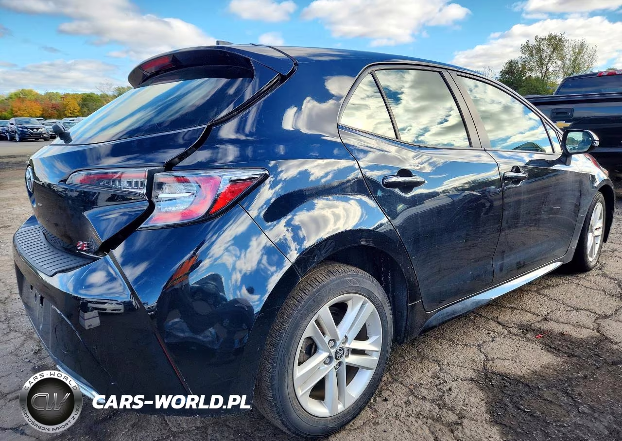 2020 Toyota Corolla Hatchback Se VIN:JTND4RBE2L3084520 - 3