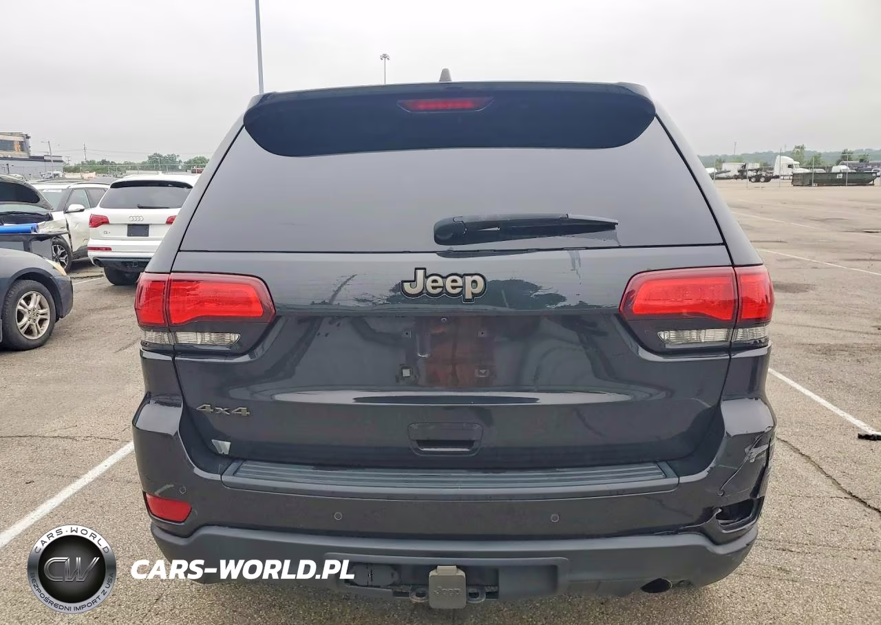 2016 Jeep Grand Cherokee Laredo VIN:1C4RJFAG3GC366448 - 6