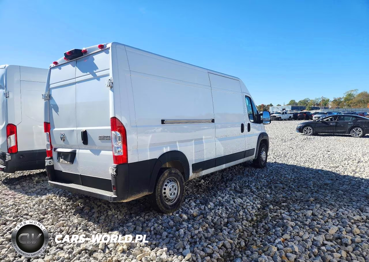 2025 Ram Promaster 2500 Delivery Van VIN:3C6LRVDG9SE511814 - 3
