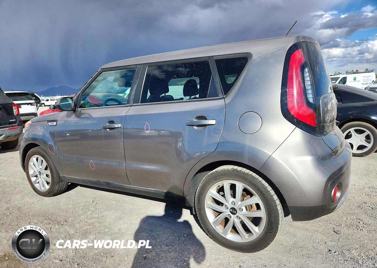 2018 Kia Soul + VIN:KNDJP3A55J7616524 - 2
