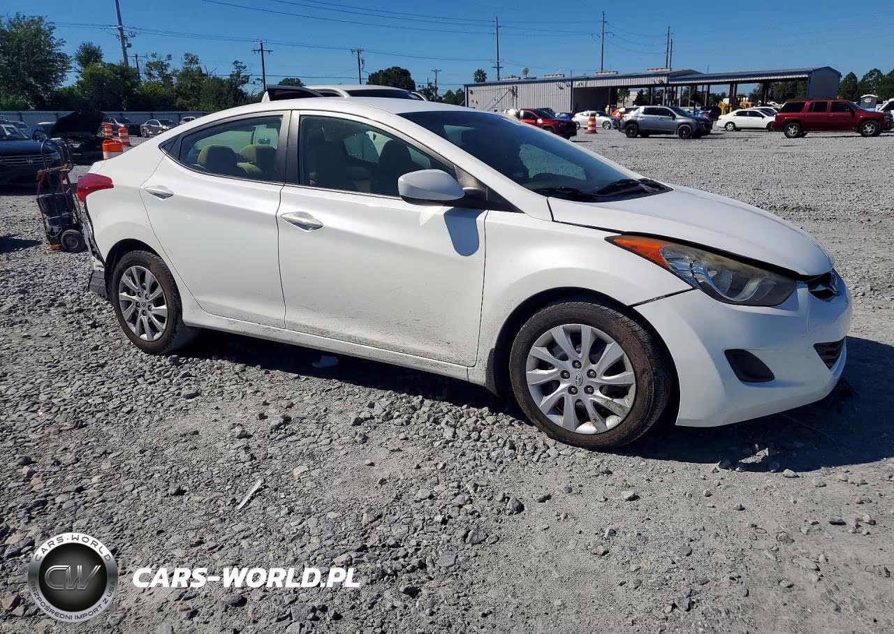 2012 Hyundai Elantra Gls VIN:5NPDH4AE5CH149605 - 4