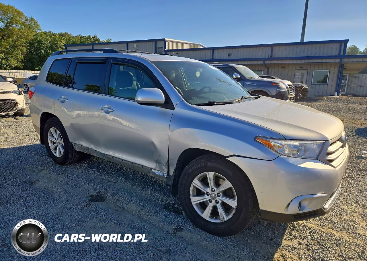 2011 Toyota Highlander Se VIN:5TDBK3EH6BS081962 - 4