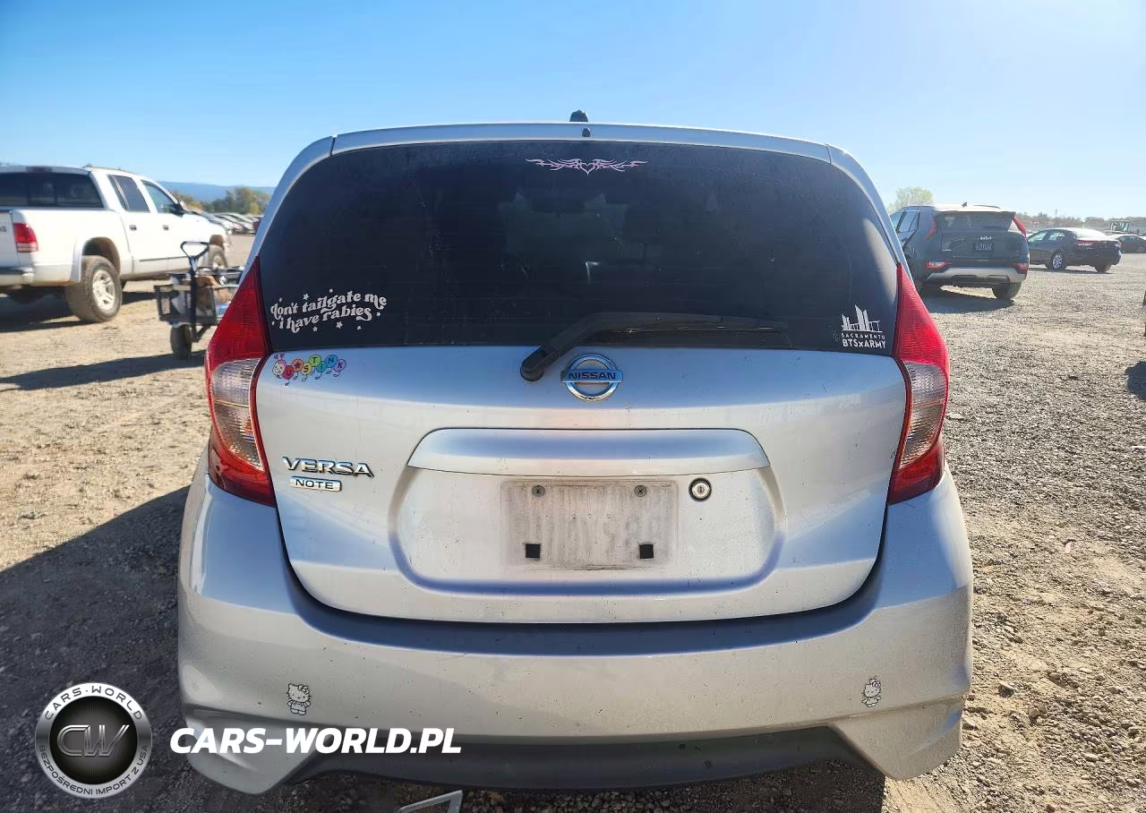 2017 Nissan Versa Note S Plus VIN:3N1CE2CP1HL382298 - 6