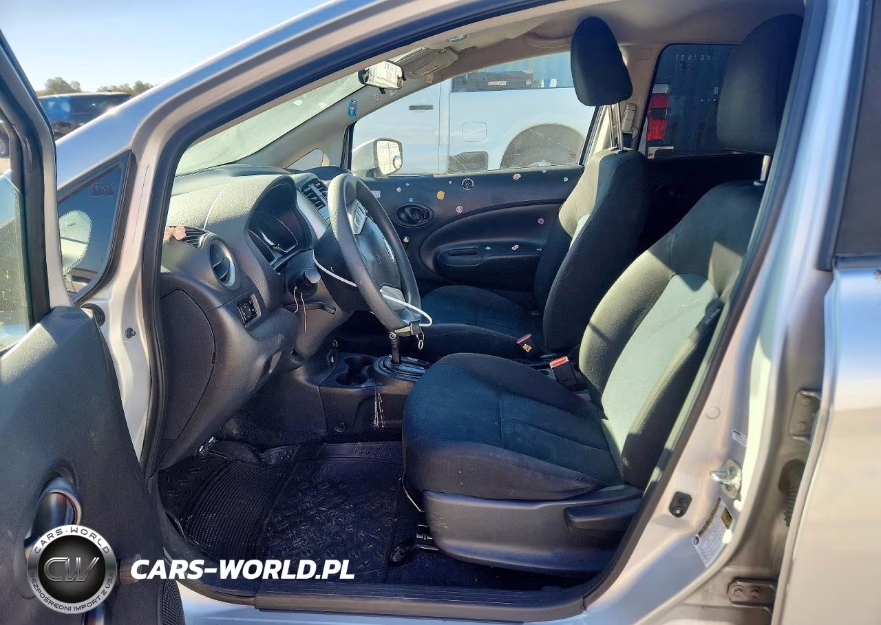 2017 Nissan Versa Note S Plus VIN:3N1CE2CP1HL382298 - 7