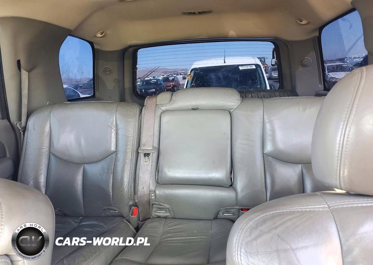 2004 GMC Yukon Denali VIN:1GKEK63U74J136129 - 10
