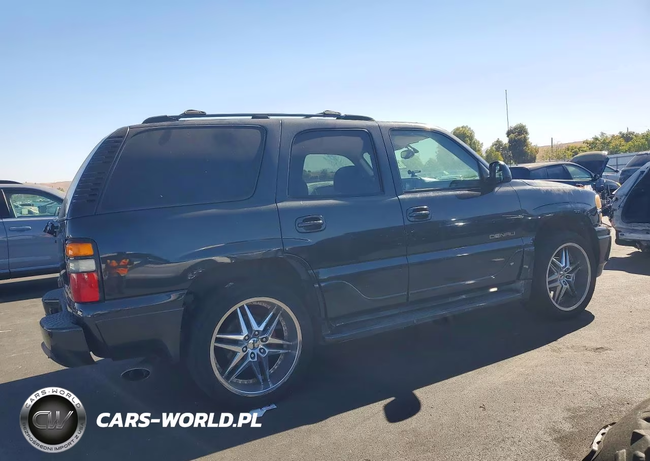2004 GMC Yukon Denali VIN:1GKEK63U74J136129 - 3