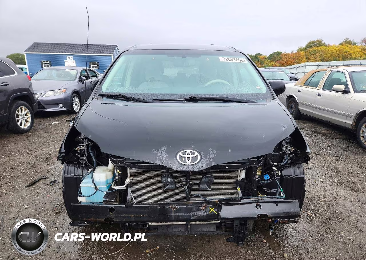 2013 Toyota Sienna Le VIN:5TDKK3DC8DS342470 - 5