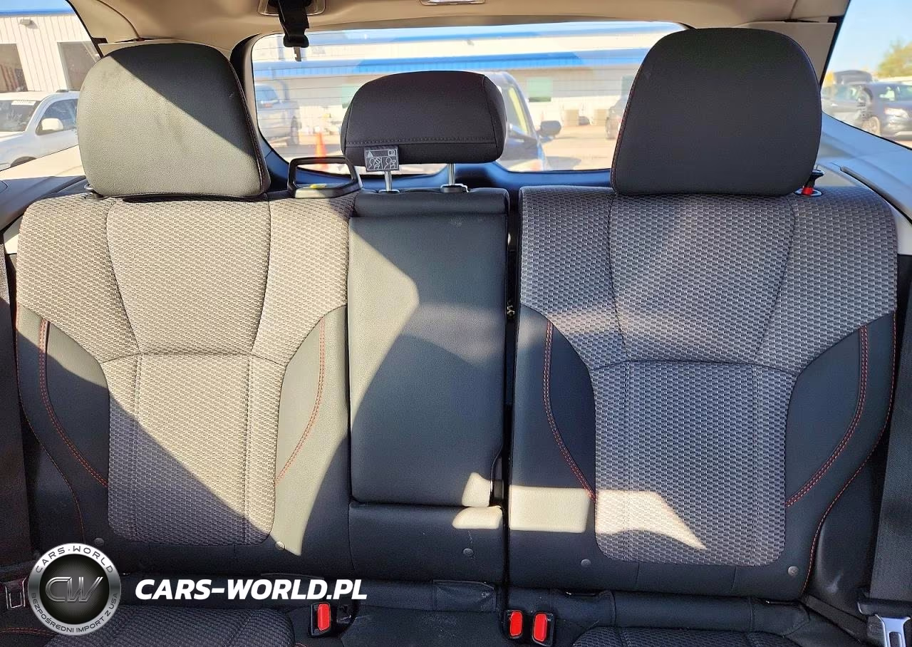 2020 Subaru Forester Sport VIN:JF2SKAMC8LH420299 - 10