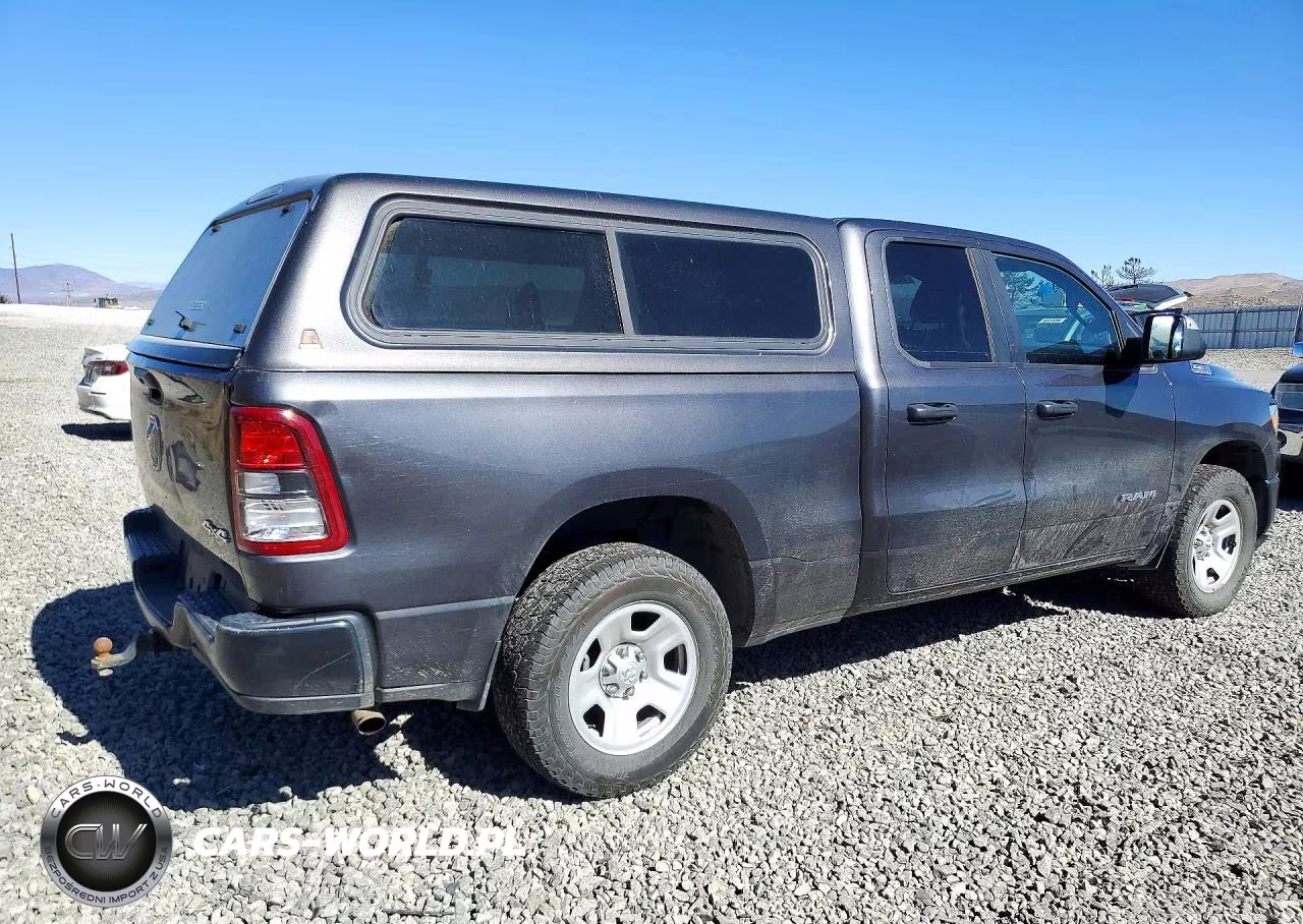 2019 Ram 1500 Tradesman VIN:1C6SRFCT2KN652459 - 3