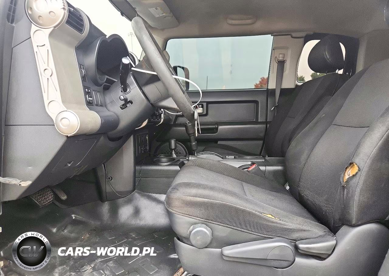 2007 Toyota Fj Cruiser Base VIN:JTEBU11F770024579 - 7