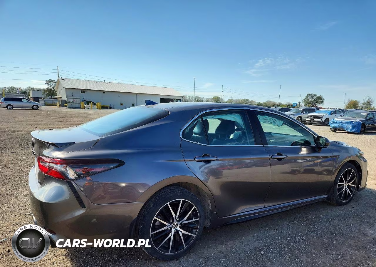 2024 Toyota Camry Se VIN:4T1G11AK4RU881501 - 3