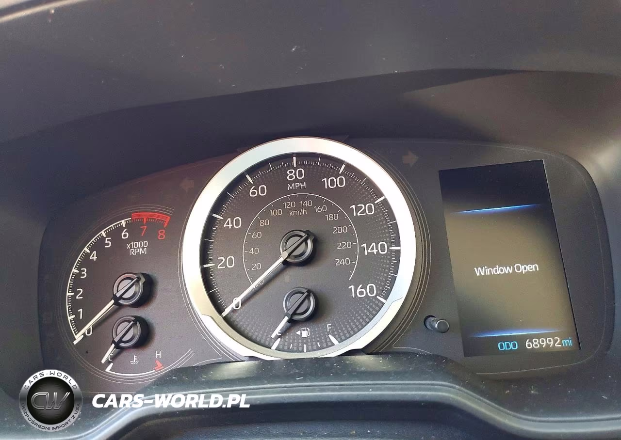 2021 Toyota Corolla Le VIN:5YFEPMAE4MP232017 - 9