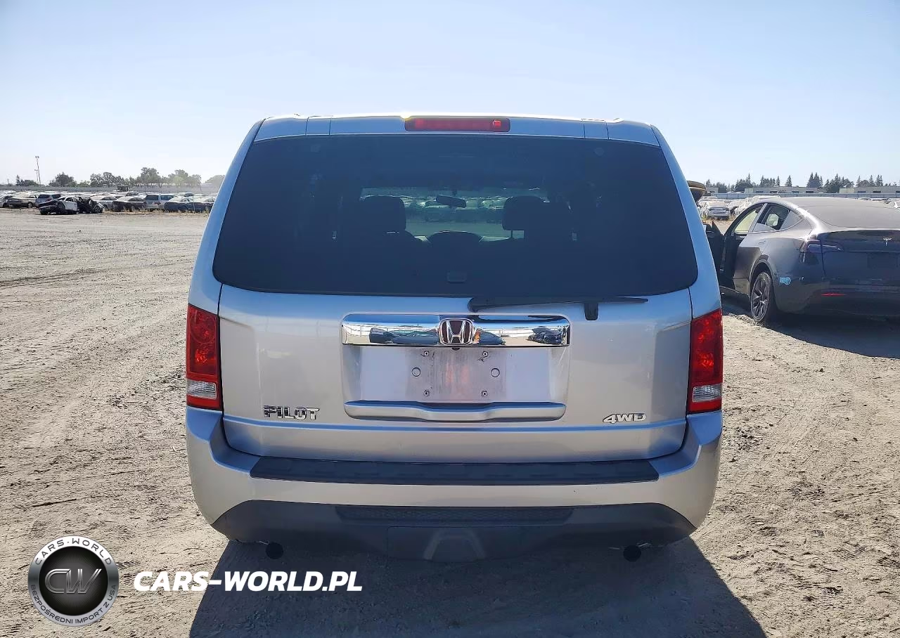 2015 Honda Pilot Lx VIN:5FNYF4H22FB010148 - 6