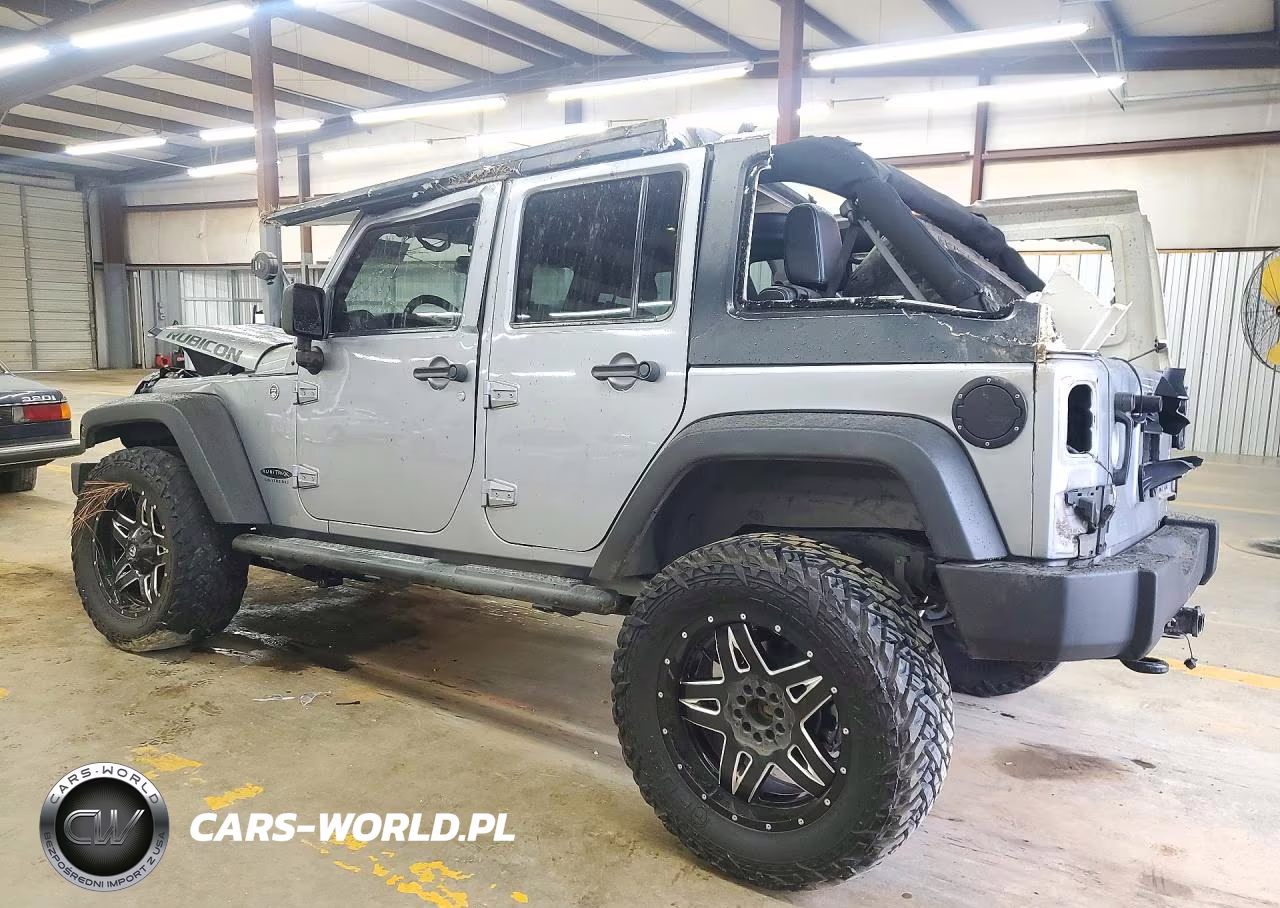 2013 Jeep Wrangler Unlimited Sport VIN:1C4BJWDG0DL702050 - 2