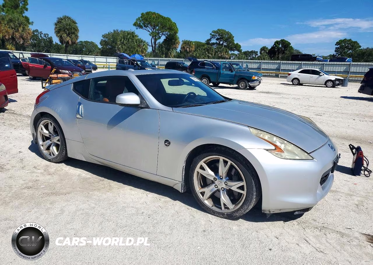 2009 Nissan 370Z Base VIN:JN1AZ44E19M408040 - 4