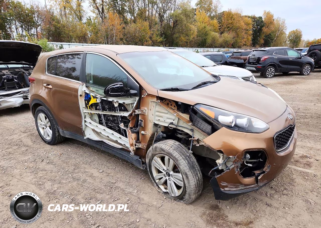 2018 Kia Sportage Lx VIN:KNDPMCAC0J7360391 - 4