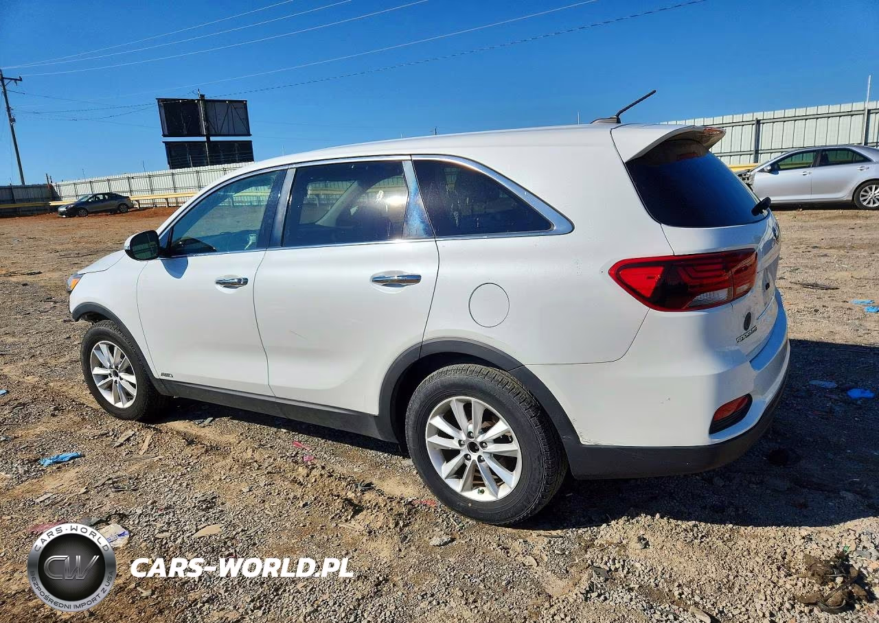 2019 Kia Sorento Lx V6 VIN:5XYPGDA50KG510468 - 2