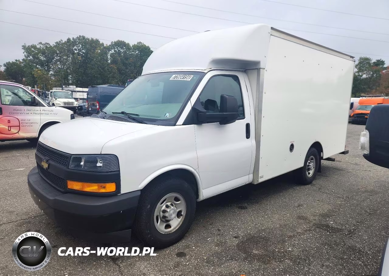 2018 Chevrolet Express Delivery Truck VIN:1GB0GRFG3J1309093 - 1