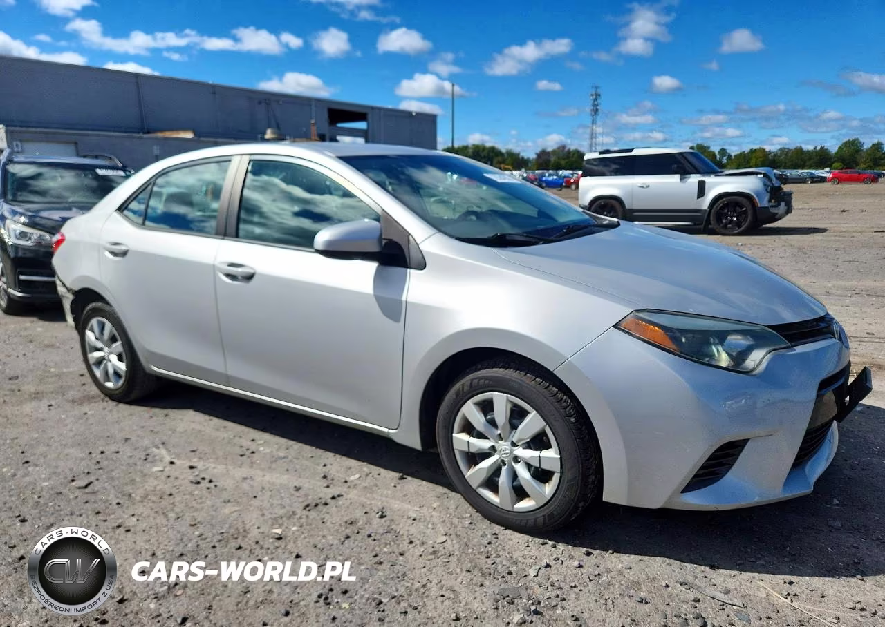 2016 Toyota Corolla Le VIN:5YFBURHE1GP372660 - 4