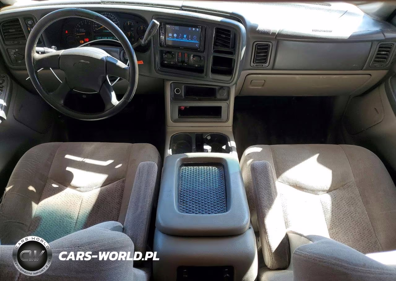 2003 Chevrolet Tahoe K1500 VIN:1GNEK13T33R162465 - 8