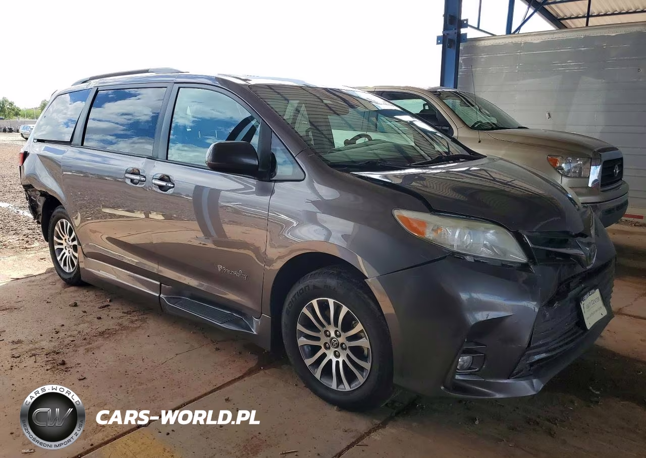 2019 Toyota Sienna Xle 8-Passenger VIN:5TDYZ3DCXKS979220 - 4