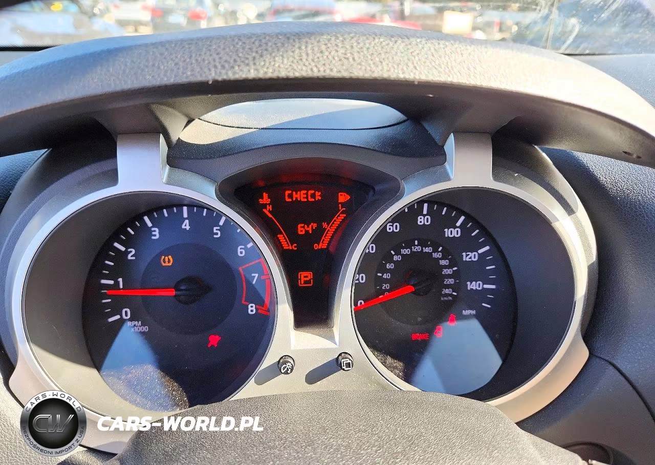 2014 Nissan Juke S VIN:JN8AF5MV0ET484932 - 9