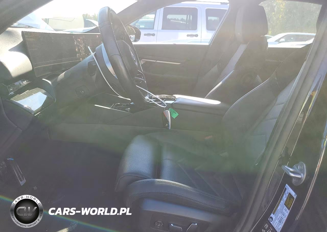 2024 BMW 530 Xi VIN:WBA53FJ0XRCP91595 - 7
