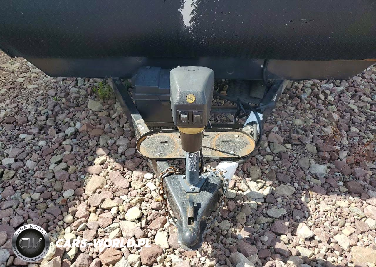 2018 Forest River Surveyor Camper VIN:4X4TSVC22JL034159 - 10