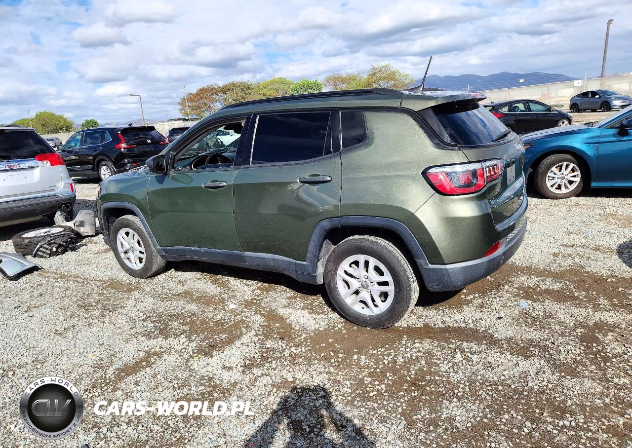 2018 Jeep Compass Sport VIN:3C4NJCAB2JT105597 - 2