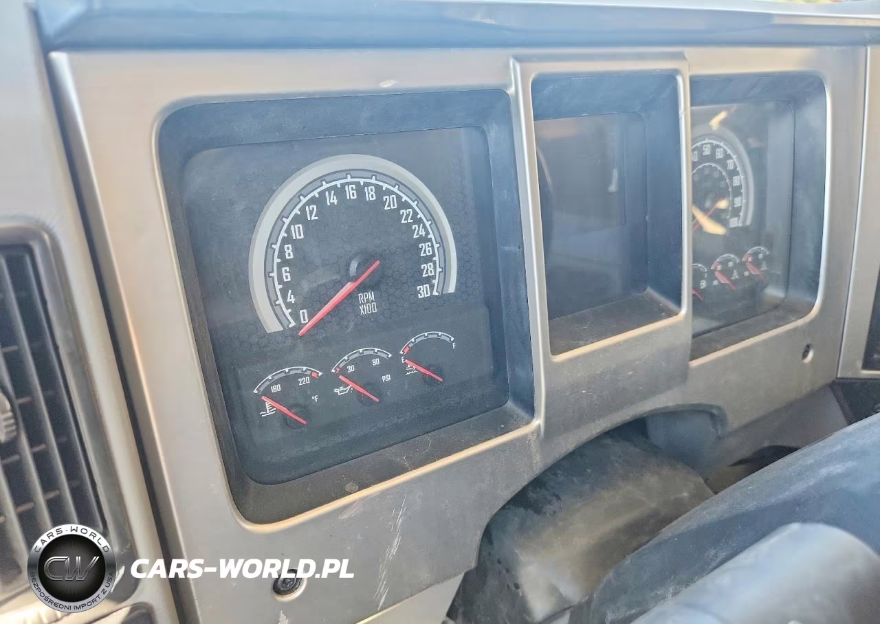 2023 Mack Granite Dump Truck VIN:1M2GR2GC4PM033503 - 9